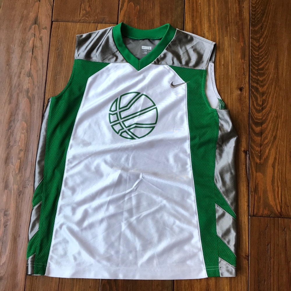 Nike boys basketball jersey